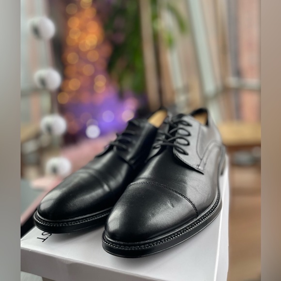 Stafford Lace-Up Leather Shoes - Picture 11 of 14